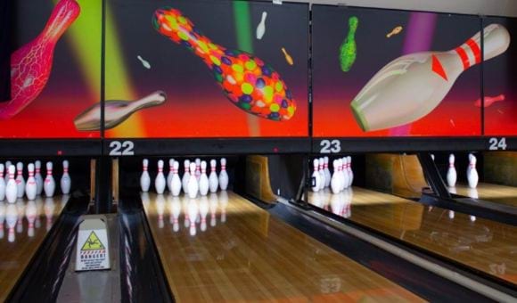 Tenpin-bowling-Keon-Park-Thomastown